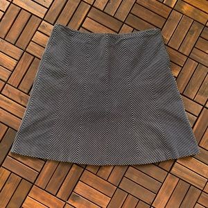 Ann Taylor lined skirt